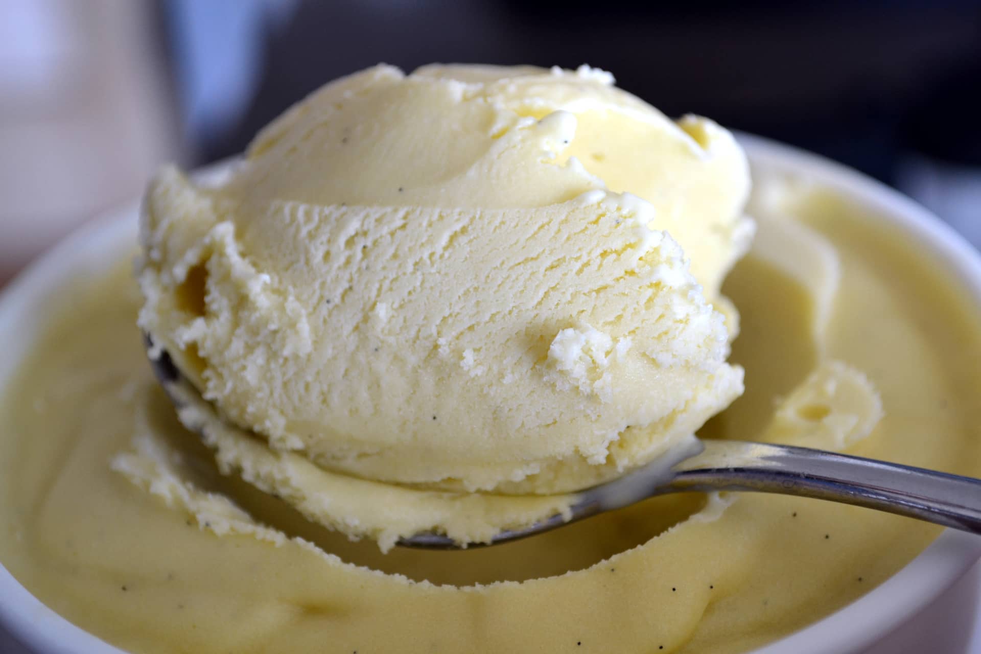 Vanilla Bean Ice Cream (Sous Vide)